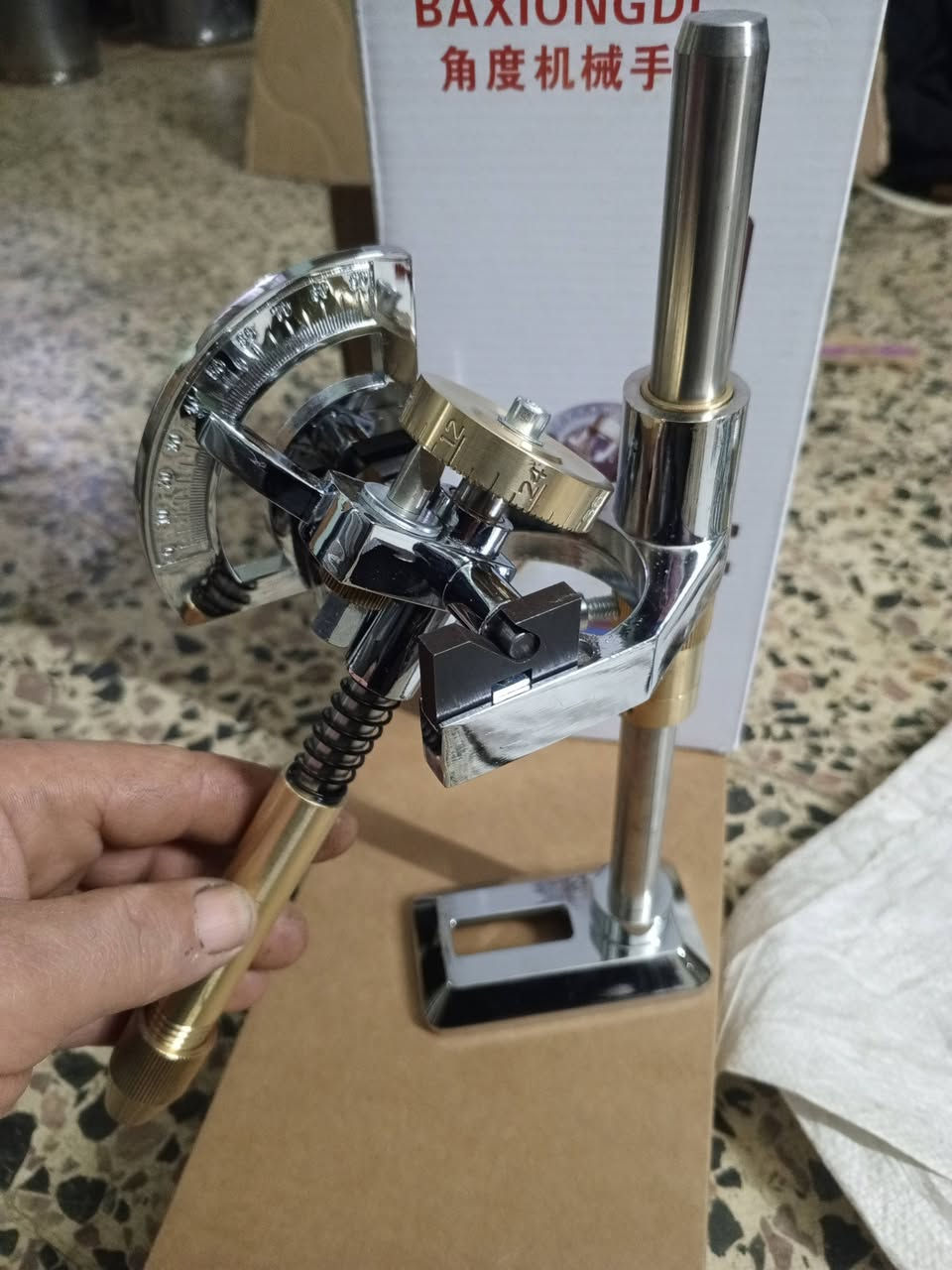 جهاز صقل احجار كريمه لدى مكتب العباس *********** وات ساب
