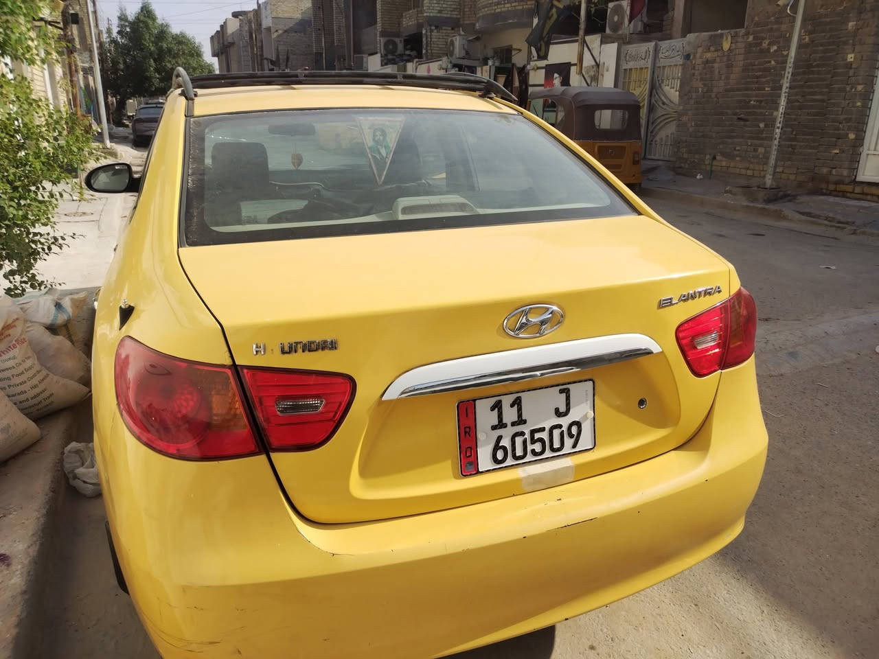 سلام عليكم النترا للبيع 2011 رقم بغداد انكليزي بسمي السياره تحويل ثاني يوم مكينة حجم 2000 مبدل بنيد وجاملغ يمنه مكاني بغداد حي أور رقمي *********** تبريد شغال مكينه 2000 خير من الله سعر 95 وبيه مجال لطيبين        يوسف
