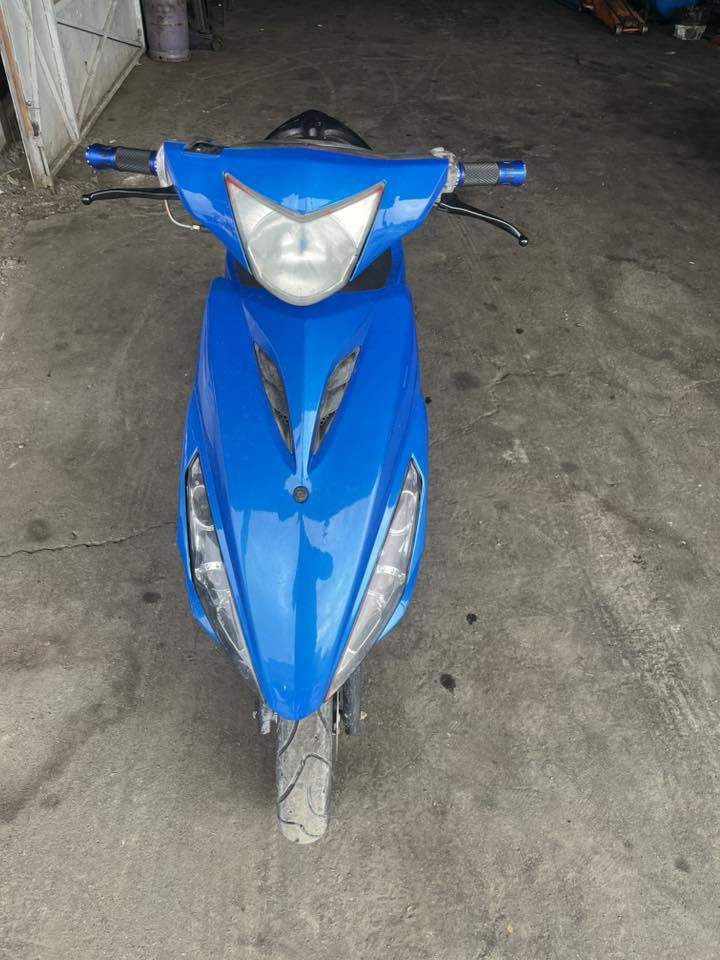 ماكس مضلع بلاد بلاد ابيع او اراوس دراجه مكفوله من كلشي  عداد سرعه بانزين كله شغله مكينه ٤٩ كفاله عامه نقصه بس جوزه صباحيه وباتري  مكاني بغداد البياع مراوس  شعندك نزل ***********
