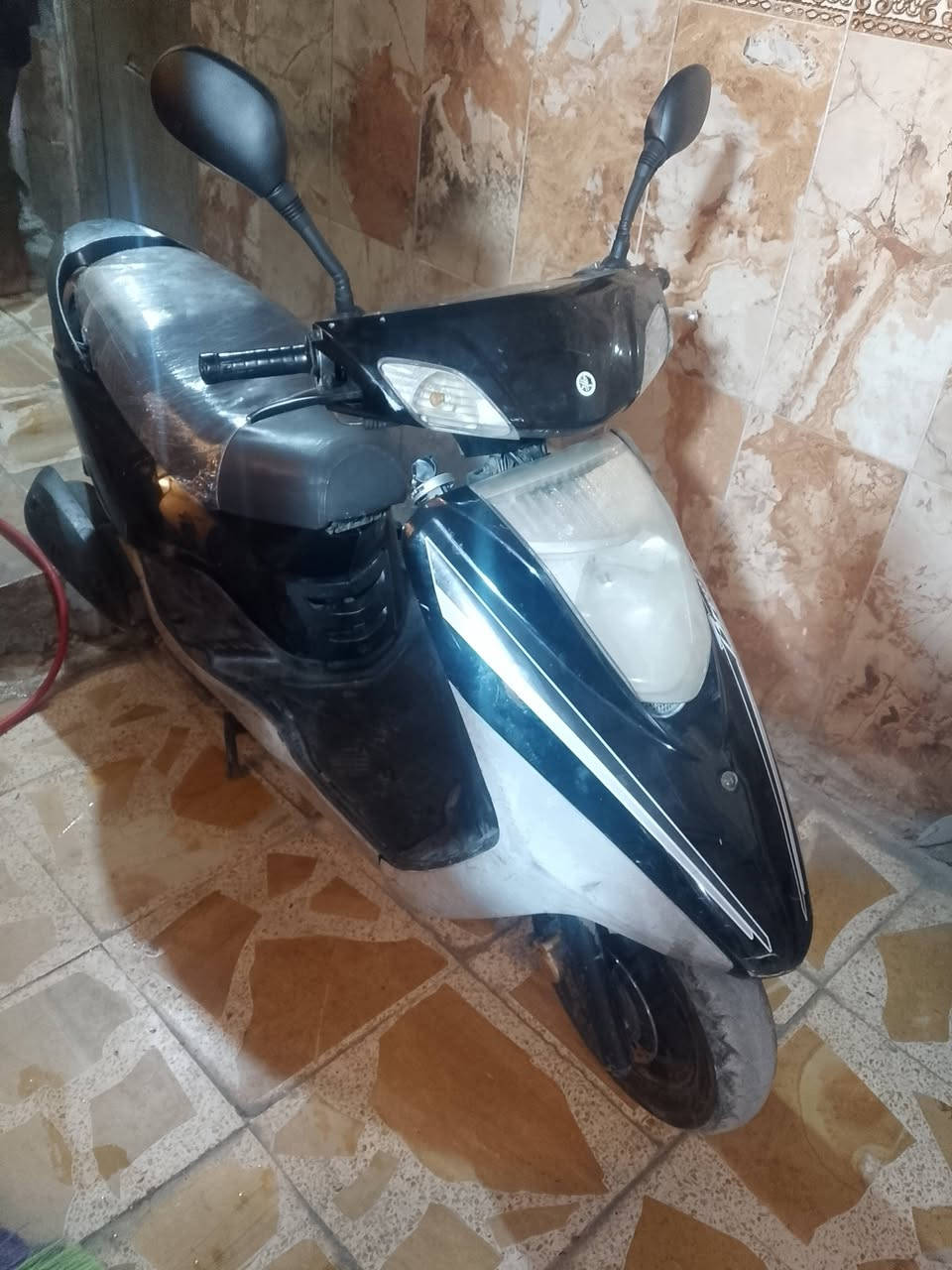 سلام عليكم بريز ياباني البيع سعر ٤٥٠وبيه مجال مكاني بغداد مدينت صدر ***********
