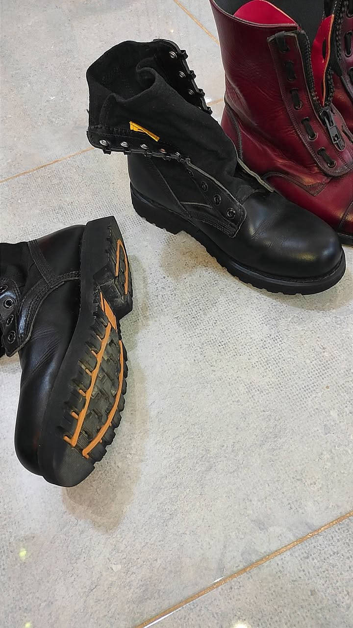 Pf قياس 44 نظافة فول ومكفول 
وبسطال روماني قياس 42 سحاب وقيطان  مال دوام أو مال تخرج وية البيرية الحمراء يطلع فول 

عنوان ديالى الخالص (حدد سعر اليعجبني سعره اردلة )


**إذا كنت صاحب هذا الإعلان وتريد حذفه لأي سبب، رجاءا أرسل رسالة إلى الدعم الفني**