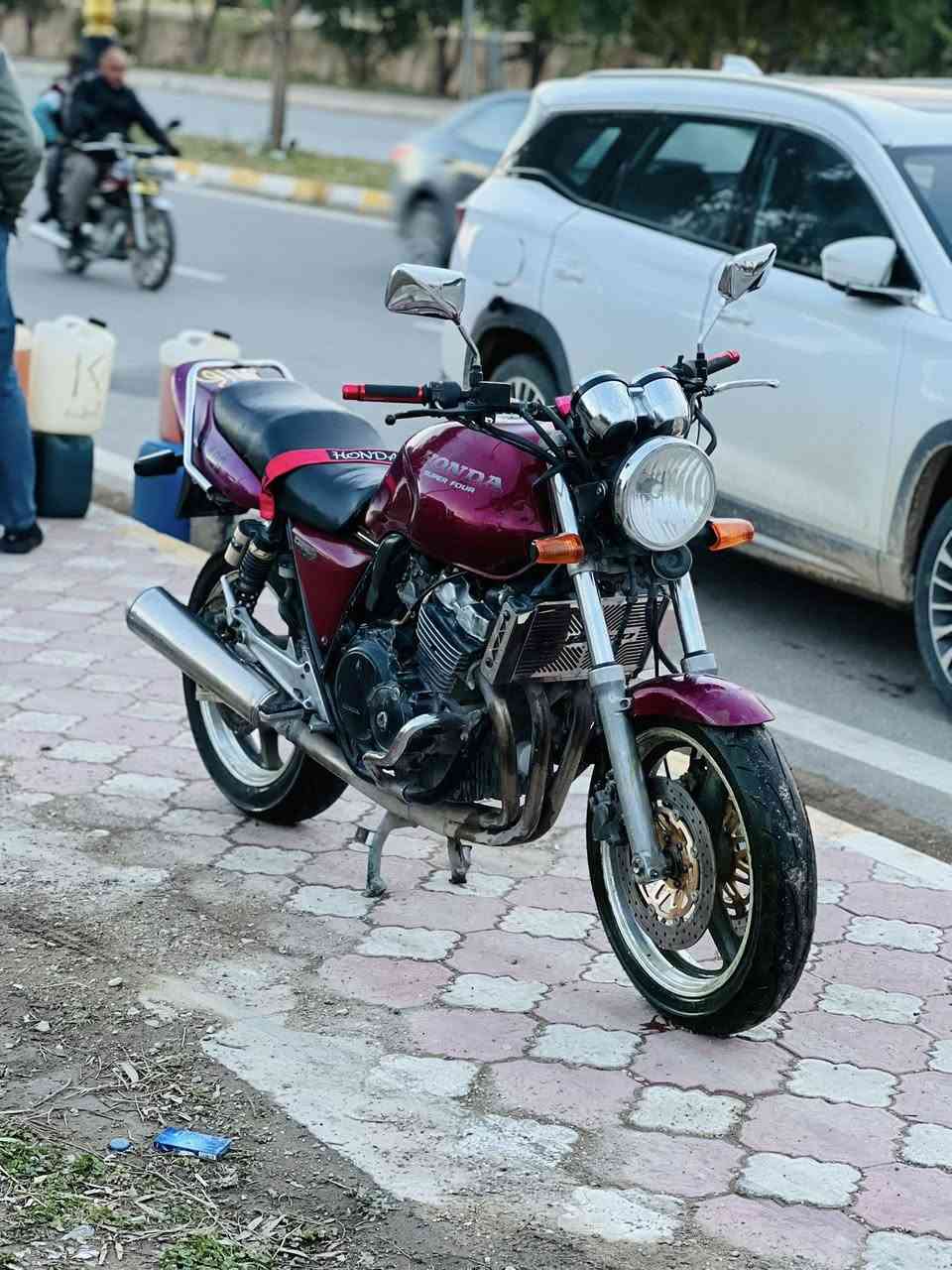 للبيع جيل اول كابريتر خاص مفتوح *********** ،12ورقه   بي مجال للطيبين مكان ديالى خانقين
