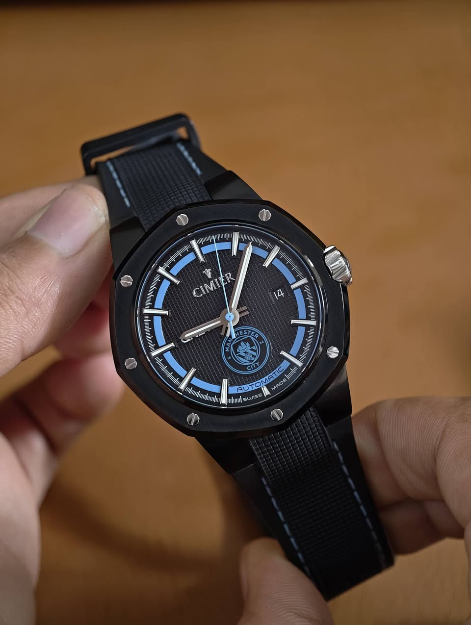 الاسعار من 20 دولار إلى 350 دولار تصفيه 1
للحجز والاستفسار خاص او واتساب فقط ***********
