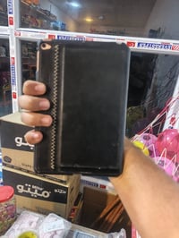 آيباد ميني ٥ • ٦٤ • قفل