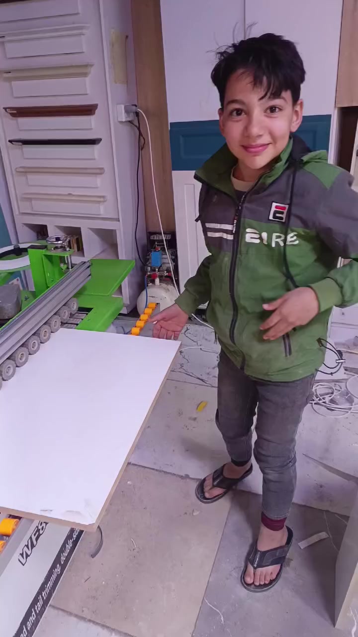 سلام عليكم
لاسقة اربع مراحل
شغل ١٠٠%١٠٠
نضيفة جدا
***********
***********
العنوان صلاح الدين قضاء بلد
