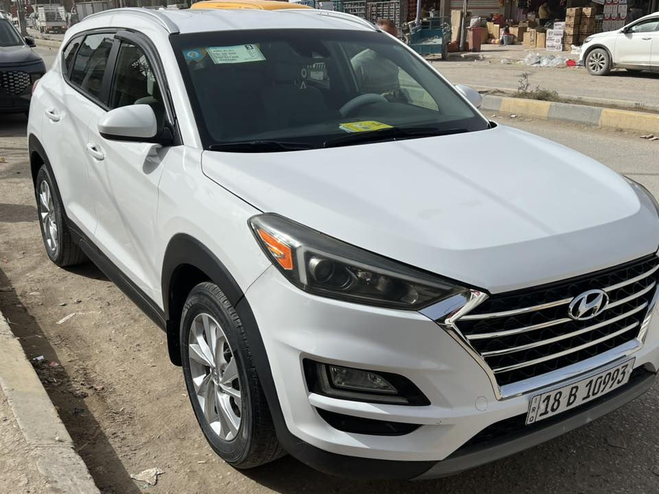 للبيع توكسان 2021 امريكي بصمه كشن كهرباء رادرات رقم بابل انكليزي ماشيه ٥٧ الف محرك مامفتوح بلاد السياره حادثه جاملغ وبنيد بدون شواصي وبيه قبق جنطه مفتوح السونار يطلعه مبدل ليبل نفسه يعني ٣ قطع تبديل اصلي السياره جديده وجاهزه السعر ١٦٣ ومجال كلش بسيط سونار وصور الحادث  بالمنشور اتصال ***********مكانه بابل معرض الوطن لتجارة السيارات الحديثة طريق حله - نجف الفرع الاول
