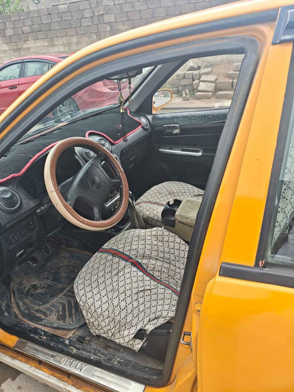 متاح سياره سيكي 2013 نينوى اخر كصة هيئة وغرامات صفر شرط المحرك والكير صبغ حزام ضررها جاملغ الخلفي والصندوق داخلي السعر 34 وبيها مجال للإستفسار عالرقم
***********
***********
