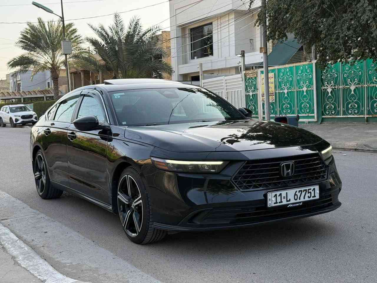 هوندا اكورد موديل ٢٠٢٣
فئة Sport هايبرد محرك ٢٠٠٠ وكير اوتو - فتحة سقف - رادارات - مثبت سرعة تفاعلي - تحديد مسار - كشن كهرباء - شاشه وكاميرا وحساس بلادي - ويل ١٩ - هاند بريك بصمة + اوتو هولد - دخول ذكي - اناره خارجيه Led بالكامل
صبغ جاملغ امامي يمين فقط (ضرر جداً بسيط)
(ايرباك ستيرن وبرده جهة اليمين )
للتواصل (***********)
