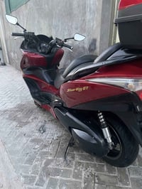 سلام عليك   سلفر ونج جيتي (400)ماشيه(38) حقيقي مكفول الدراجه بس عدي ال...