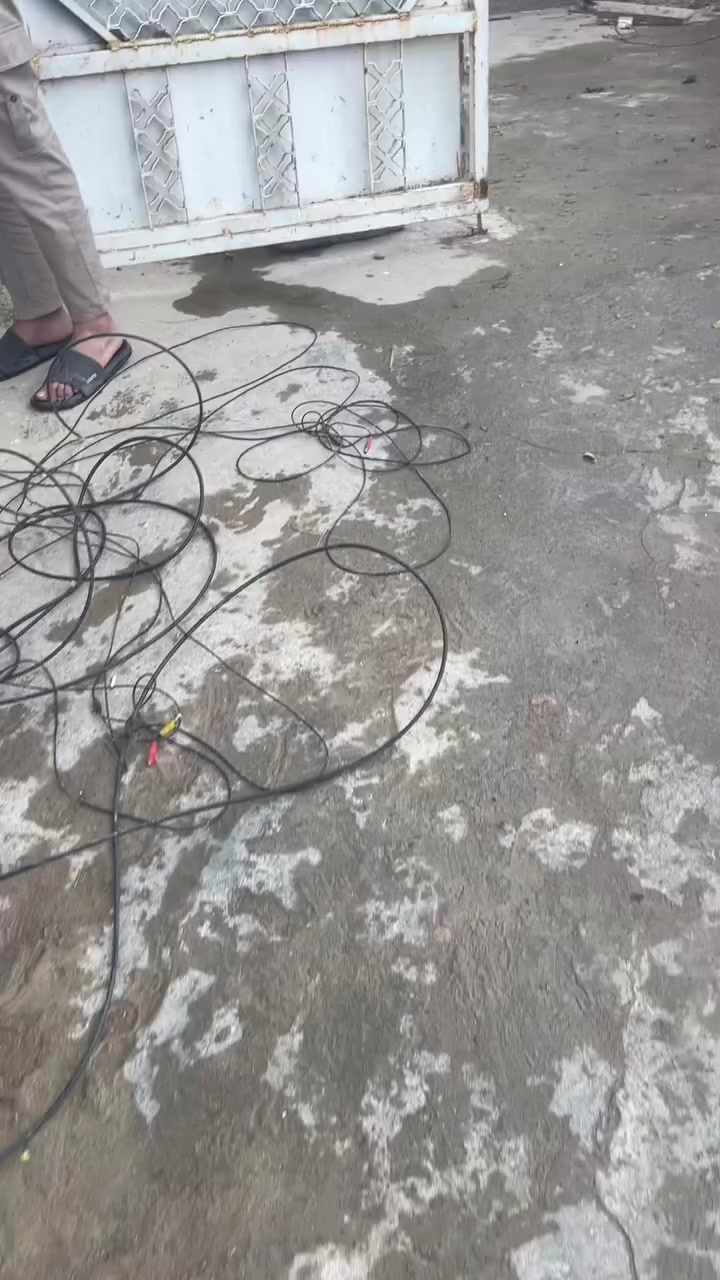 دار للبيع -150 متر بلعشرتالاف خلف لمجمع سكني سعر  80 مليون  تواصل***********
