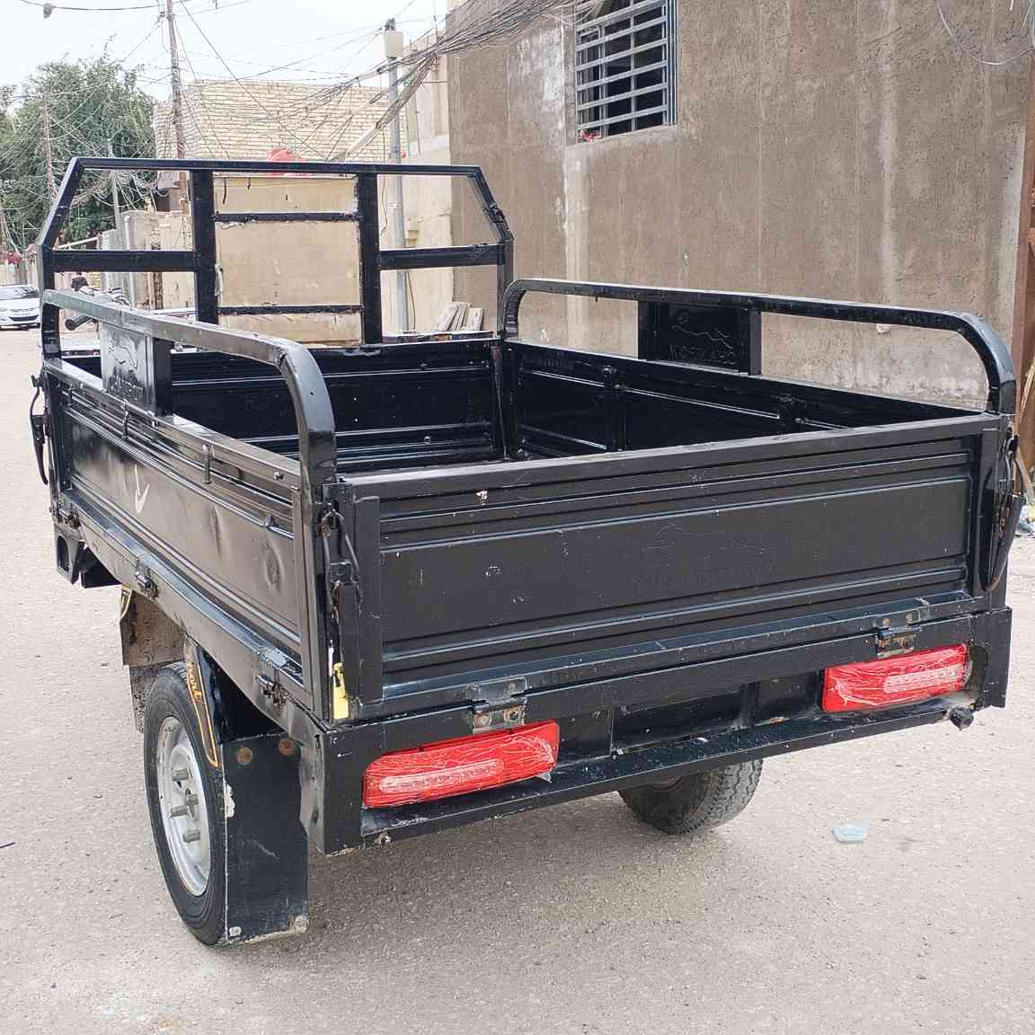 اللهم صلي على محمد والي محمد
السلام عليكم اخوان ستوته جمره للبيع موديل 2021 اصوليه اوراق كامله  نضيفه شاصي مكفول محرك 25 جديد ما مفتوح جاهزه ستوني نافضها من بدي كهربائيات كلها شغاله وجديده سعرها 1550 وبيها مجال لطيبين مكان نجف حولي 🌷 *********** النجف, العراق
