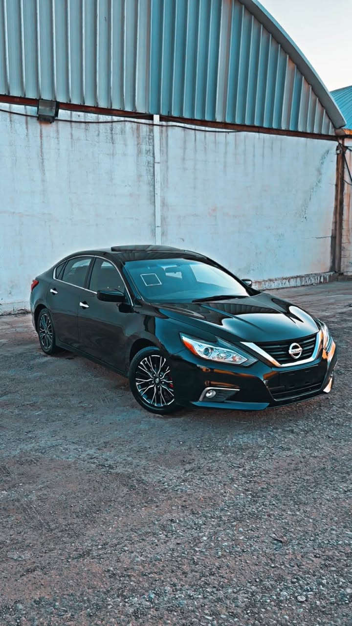 2018 Nissan ALTIMA Sv plus 

سياره ضررها فقط دعاميه بدون ايرباك 
بدون صبغ بدون تبديل فقط جامرلغ كلير امريكا 

ممشى سياره 55 mi بعدها وضع شركه 

فوول مواصفات اعلى فئه

رقم سليمانيه شرط تحويل 

سعر سياره كلش مناسب سعر 2015 

للاستفسار اتصل
***********
***********
