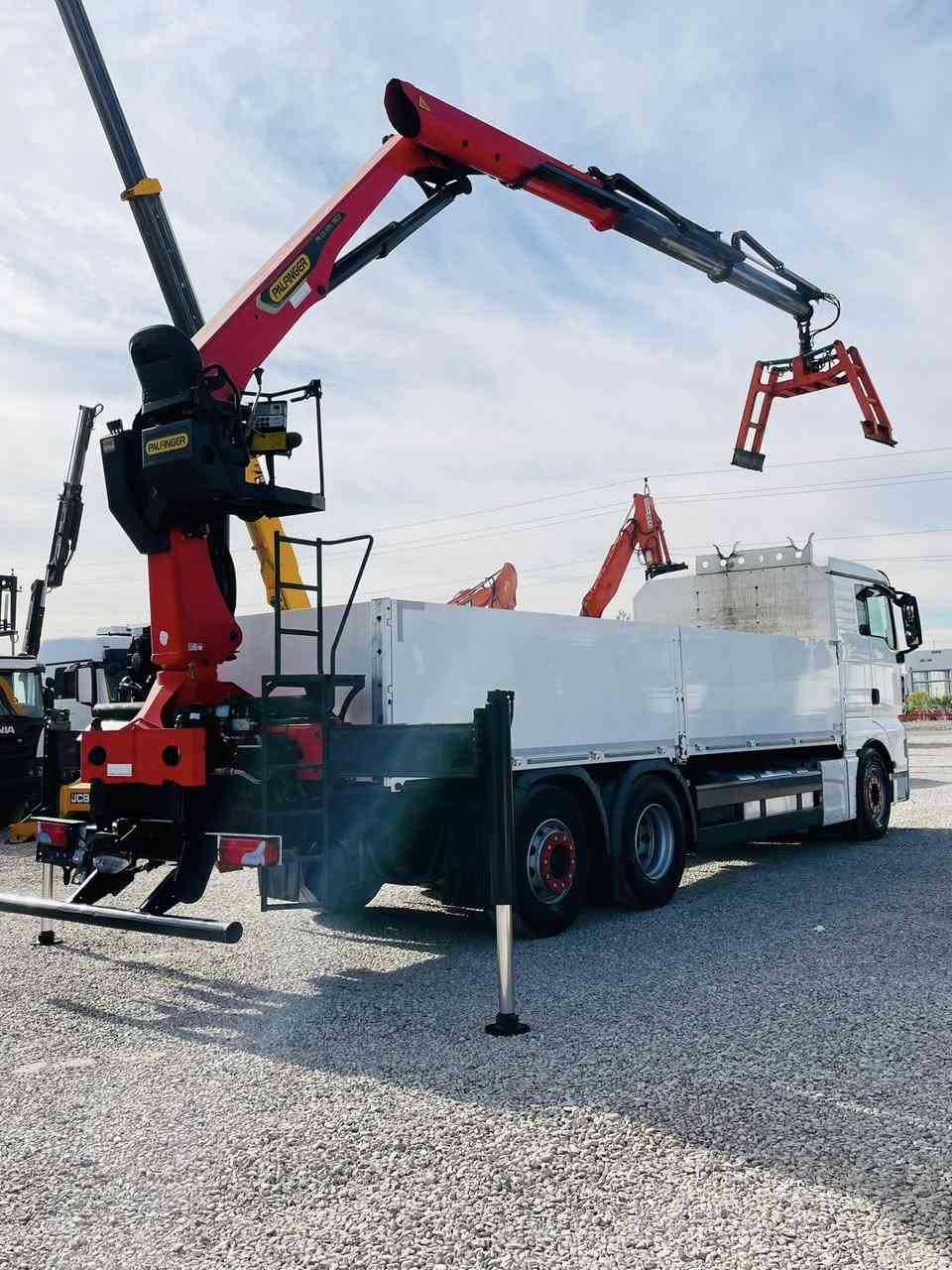 MAN.TGX26.440✅pk20501L
         معرض   محمد علي

         ☎️📱 *********** 
         ☎️📱 ***********
    ساعات:  ٩:٠٠صباحاً   -  ٧:٠٠مساء⏰
    بيع وشراء جميع الاليات الثقيله ✅
           عنوان أربيل/ شارع كركوك ✅📍
