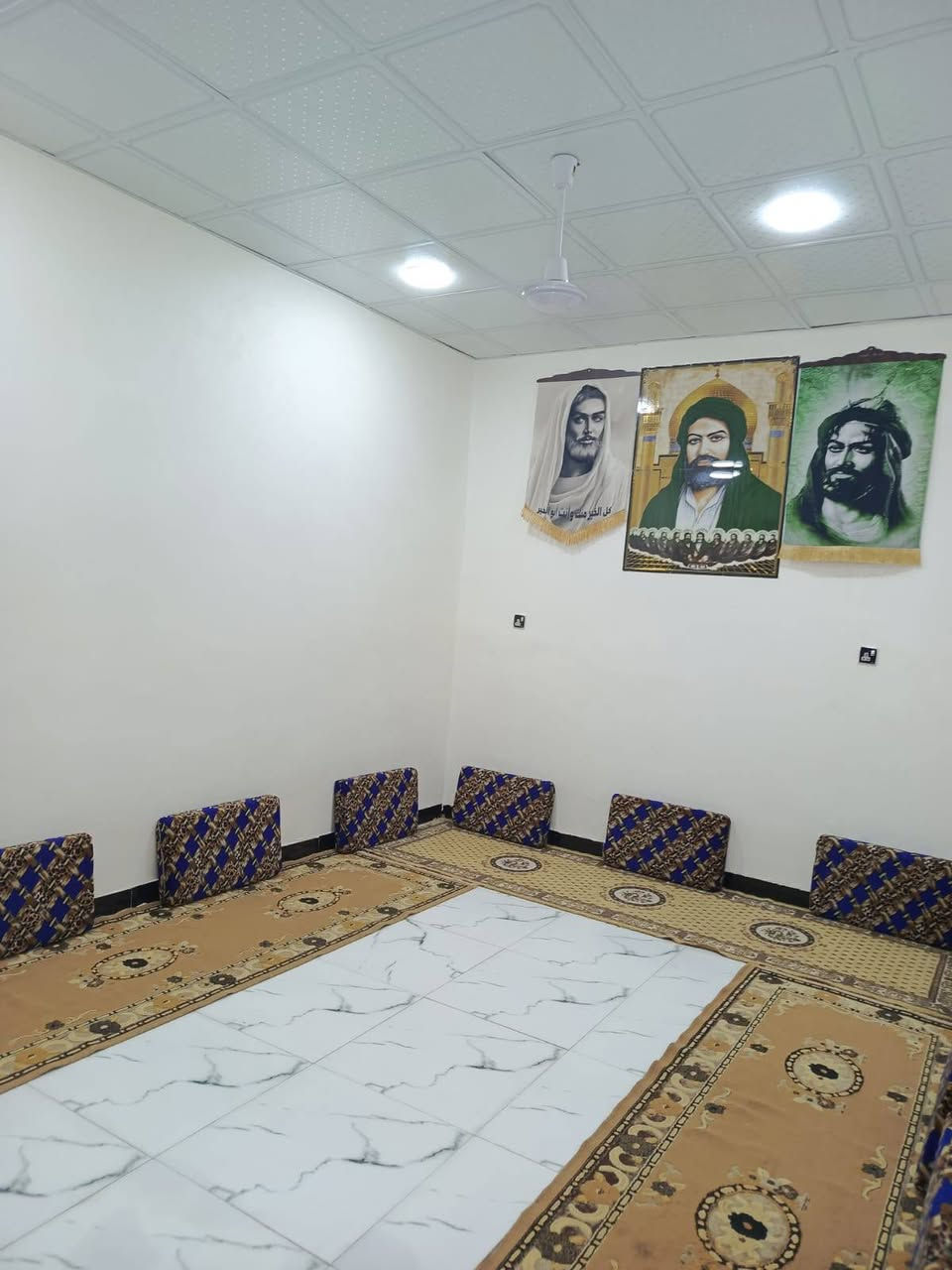 بيت 100متر في منطقة ال محينه 
بلوك سعر جدا مناسب 
للاستفسار ***********
