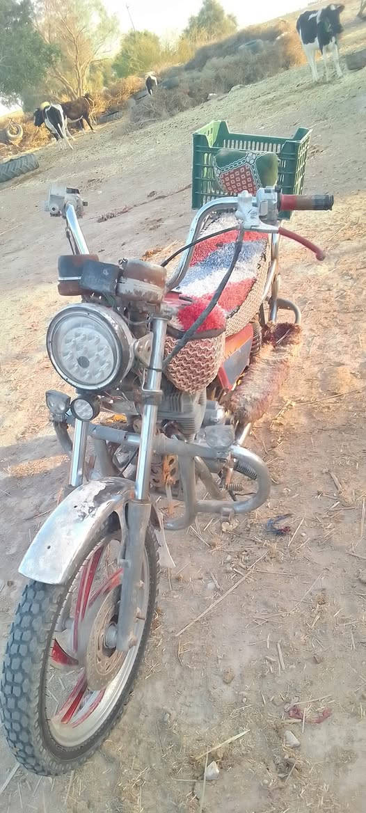 سلام عليكم  دراجه اللبيع تايموته  دراجه اصوليه أوراقه موجوده 2013 دراجه نضيفه.  مراوس بيرانيه.  المكان قضاء الدوايه التواصل على الرقم ***********
