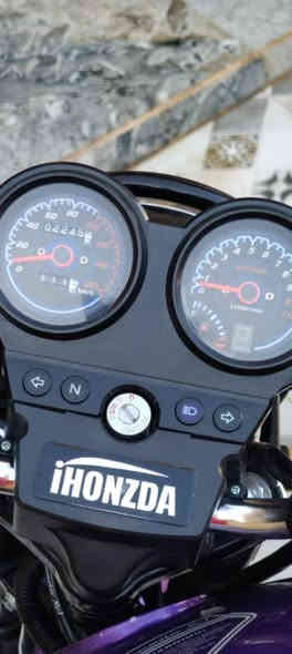 السلام عليكم دايون موديل ٢٦ اوراق سكنر دراجه جديده سعرر ١٥٥٠ مكان واسط ***********
