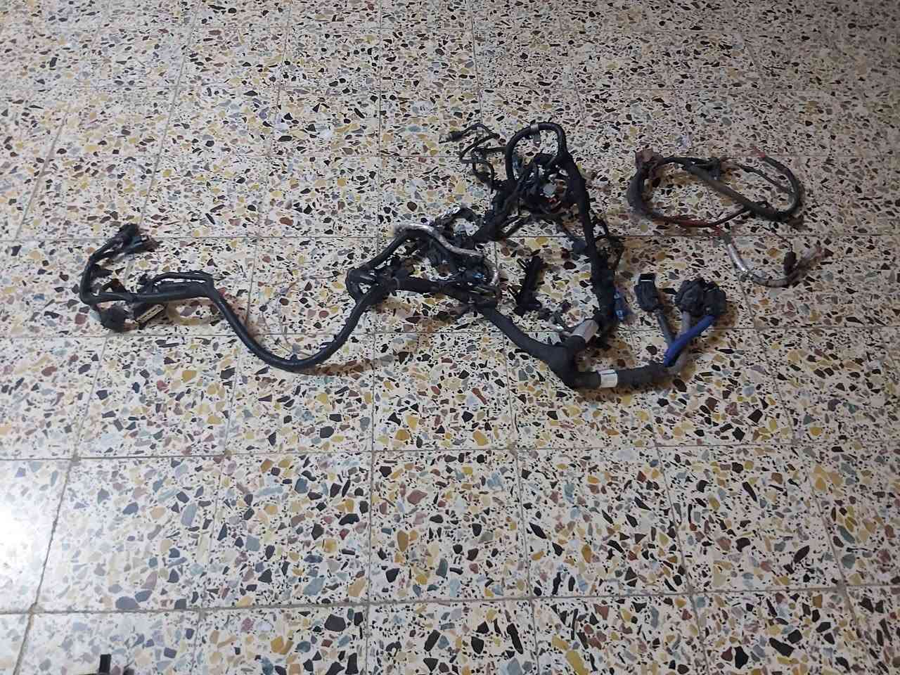 ضفيره امبالا موديل ١٢ إلى ١٦ شكل القديم
جديده كارتون مع ضفيرة باتري السعر ٢٥٠
الاتصال ع الرقم ***********
