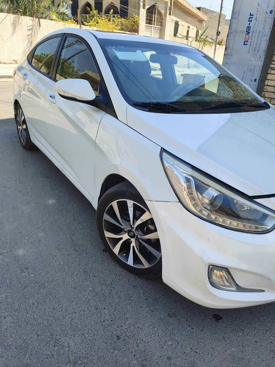 اكسنت للبيع 
موديل 2015
خليجي فول مواصفات 
محرك 1600
كير أوتو
ماشيه 137 الف
سلايت روف
شاشه  كامره
لايت عدسه 
سويج شخاطه

رقم بغداد الجديد 
باسمي تحويل ثاني يوم 
سنوية وهزة جديدة

سياره جاهزه بدون اي نقص
وعليها ادامه كامله
كير ومحرك وصدر وتبريد جيدة جداً 
بيها صبغ دوسه +بداية التكمه الامايه اثر شخط
مكاني بغداد حي الاعلام 
السعر 98 ورقة 

‏‪***********‬‏
***********
ضياء ابو زيد
