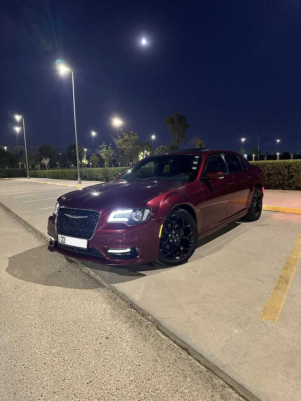 كرايسلر اوباما 300s
موديل 2018
مواصفات S 1/1 فول
لون كرزي
السياره كلين تايتل كفالة  حتا دعاميات شرط
رادار امامي ☑️
رادار جوانب☑️
بانوراما ☑️
كشنات خزن☑️
كشنات تدفئة وتبريد ☑️
كشنات جلد☑️
كشنات كهرباء ☑️
استرين كهرب وتدفئه☑️
برده خلفيه☑️
تشغيل عن بعد ☑️
بجم عريض ☑️
شفتات ستيرن ☑️
لايت زينون☑️
تبريد مناخين ☑️
تبريد قطعتين ☑️
كير ماوس ☑️
مثبت سرعة☑️
تحكم ستيرن ☑️
بلاجكتور☑️
كاربلاي ☑️

حساسات امامية☑️
حساسات خلفية☑️

وضعيات قيادة☑️
 ⚫️السعر 288 وبيها مجال بسيط
وباقي مواصفات الاوباما المعروفة 
مكان السياره اربيل
مرقم اربيل باسمي سنوية ورقم كلها جديد تحويل بنفس اليوم
***********
