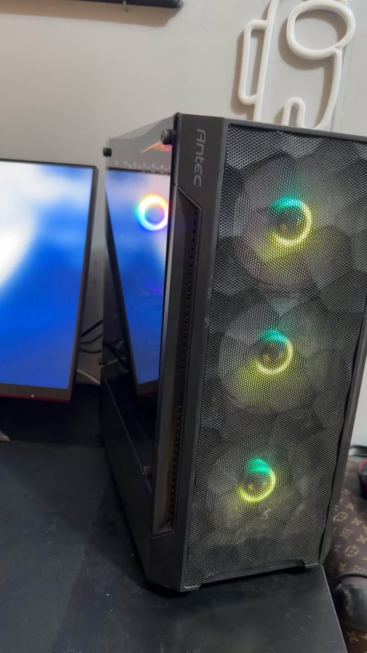 السلام عليكم
Pc للبيع المواصفات

GPU 1660super
Cpu intel i5 10400f 
M.B B650M-D pro
Ram ddr4 8gb 3600hz
SSD 512 
Power supply 550
Case Nx260 ANTEC

السعر ٦٠٠ الف و بيها مجال 
العنوان بغداد زيونه


**إذا كنت صاحب هذا الإعلان وتريد حذفه لأي سبب، رجاءا أرسل رسالة إلى الدعم الفني**