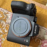 سوني A7R4 • سوني A7R3 • سوني A73