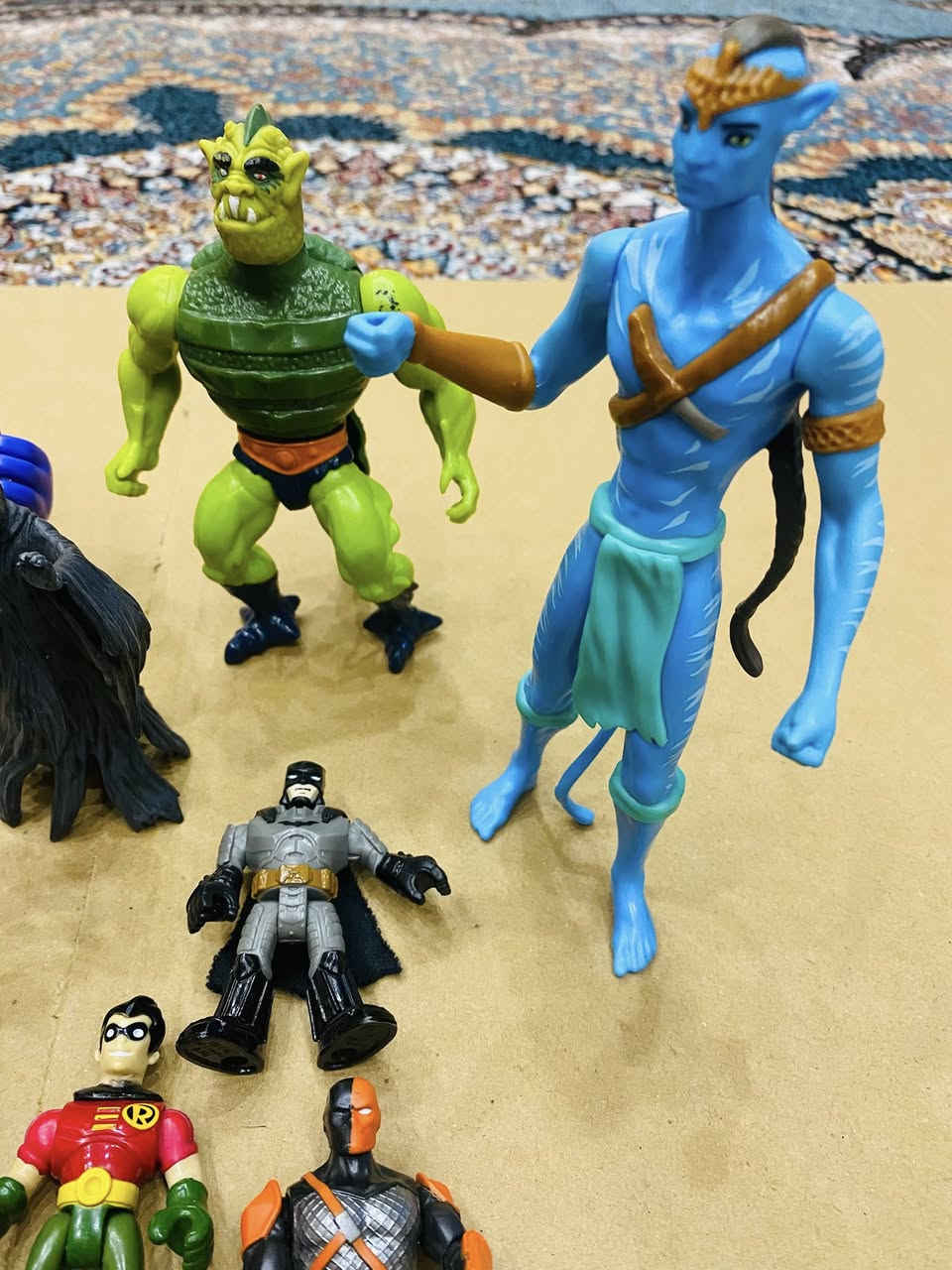 14 قطعه
سعر القطعه 3
تباع مجموعه كامله


**إذا كنت صاحب هذا الإعلان وتريد حذفه لأي سبب، رجاءا أرسل رسالة إلى الدعم الفني**