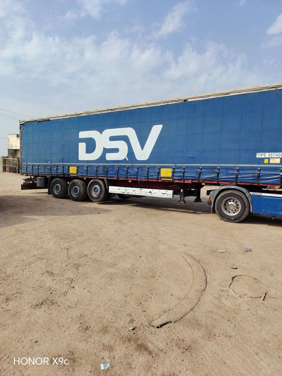 السلام عليكم
اكتروز للبيع موديل 2011 فول فول مواصفات كامرة حساس رتايدر ليزريات بالسقف تخم ويل كروم فقط الراس تخم تاير جديد راس وعربانة مكينة 44  كفالة شرط الفحص المكان ميسان
للاستفسار اكثر *********** اسيا
*********** أثير
