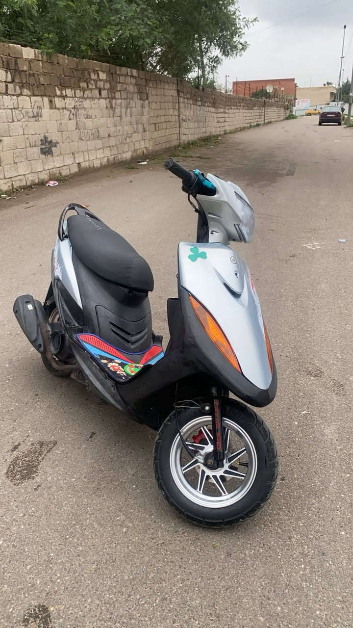 السلام عليكم ماكس عدله بلاديه دراجه تخبل بيها يدات ncy فيروزي وبيها وياله نجمه دراجه نضيفه بمعنى الكلمه الاستفسار خاص او اتصل ***********
