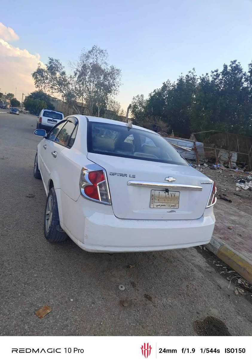 سلام عليكم للبيع اوبترا 2011 مكينه وكير وتبريد وحداديه وتخم تاير كله جديد رقم بصره مشروع وطني تحويل مباشر بيها طخه بلجاملغ خلفي وبيها قطع صبغ شاشه عالي ناصي كله جديد مكاني كوت مركز المدينة رقمي *********** تحياتي العزاز سعره 62 وبيه مجال
