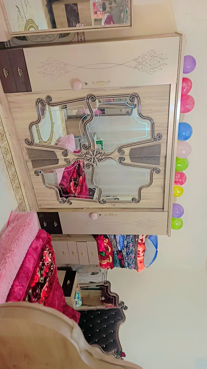 دار للبيع حي الكوفه مقابل البنزين خانه 100 متر السعر 60 للاستفسار الاتصال على الرقم *********** غير متواجد على نت
