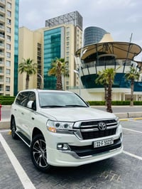 لاندكروزر ٢٠١٩ • ٤٠٠٠ V6 • رقم اربيل