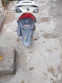 الدراجه للبيع ابيع كوم حديد  گامت وجفتتهه  وطفت وتركتهه يعني طافيه ابي...