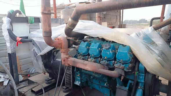 سلام عليكم شباب مولده دايوه 8ستندر لا تنقيص ولا تبخير راس توليد 350 راديتر جديد بم كهرباي لمولد خير من الله مكان دوانيه شافعيه سعر مناسب ستفسار عل خط واتساب ***********
