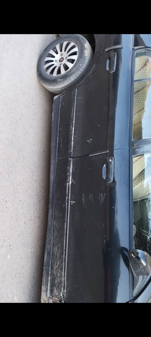 السلام عليكم ميتسوبشي كلنت مزاد 4سلندر حجم المحرك 2000 كير محرك مكفولات تدفئه تبريد  كهربائيات تخم تاير تراب وين ميعجبك مرور الحسينيه مكمل نص المعاملة مال الرقم السعر 35ورقه استفسار اكثر اتصل وتدلل ***********
