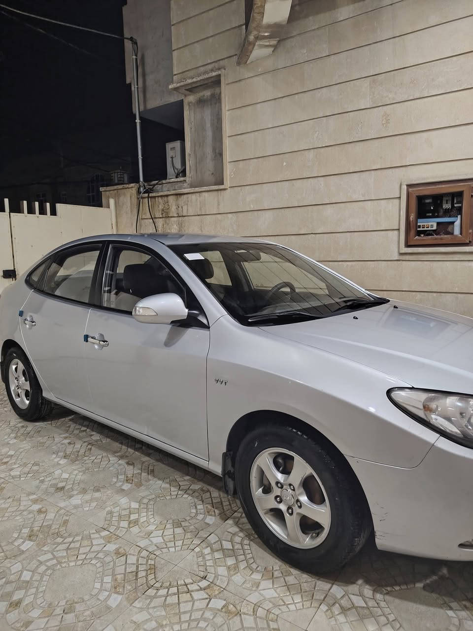 سياره للبيع افانتي موديل 2010مكفولة مابيها صبغ ولا تبدل بيها بارد شبر عند قبق البانزين بدون تقحيل محرك وكير شرط مامفتوح وضع شركة المواصفات تبريدثلج مري شفط كشنات هيتر تدفئة السعر145 قفل رقم الموبايل *********** المكان الموصل
