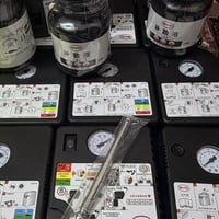 متوفر منفاخ بي واي دي اصلي شركة  بطل رغوة حجم كبير وصغير ملاحضة ‼️‼️‼️...