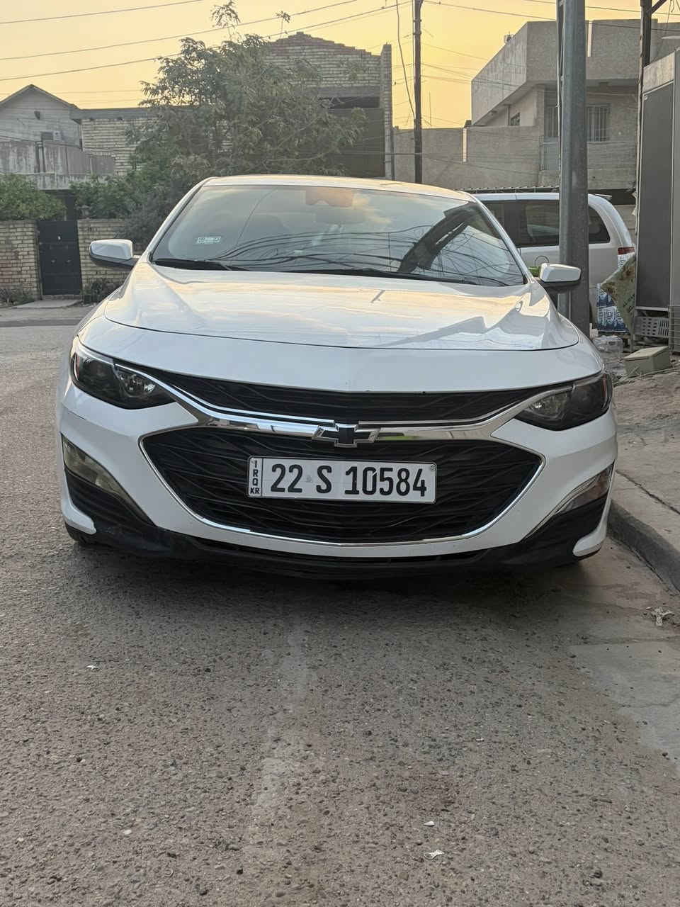 شوفر ليت ماليبو2023
سيارة كلش جديدة حلوة مال بيت 

حادث جاملغ امامي يمنه والخلفي شبر بارد فقط ماشيه ٤٤ الف كيلو بدون ايرباك كفاله 

مواصفات السيارة RS كير مكينة تبريد حدادية كلة جاهز علة اخر حباية رقم اربيل الجديد محرك 1500T ابلاك ادشن 

سعر السيارة١٣٧ وبيهة مجال

مكان السياره يرموك لو عامريه

***********
