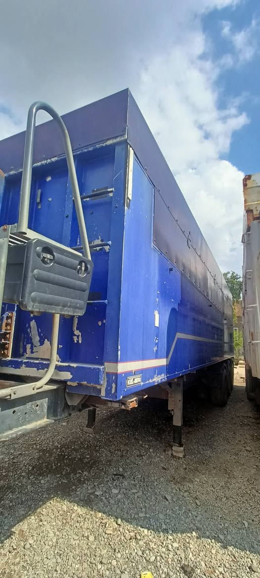 حاويه للبيع منفيس جديد بالمنفيس اربع محاور عنوان كركوك شاصي حديد
مشتقله موسم وأحد فقط عنوان كركوك ***********///***********بي وتساب خط نهايته 28
