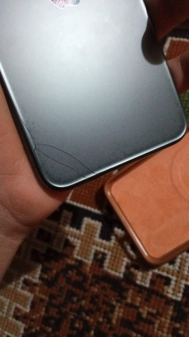 آيفون 11بروه ماكس ذكره256 بطارية 100  جاهز بدل البطارية بعد ما بدل بيه شي جاهز نضيف مكان البصره زبير ريده مروس 23 التره انطيك فرق بصيت 🙏🏻


**إذا كنت صاحب هذا الإعلان وتريد حذفه لأي سبب، رجاءا أرسل رسالة إلى الدعم الفني**