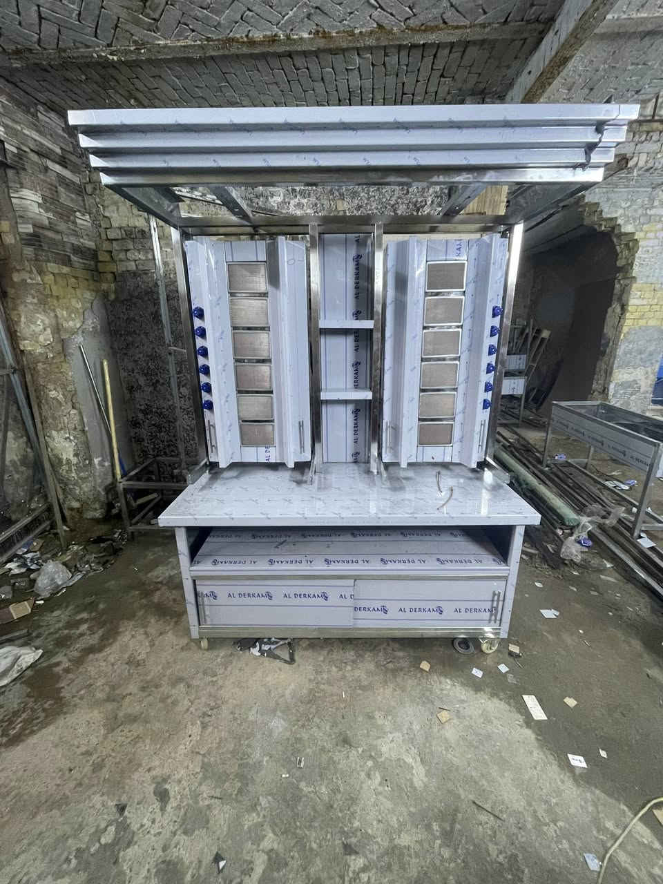 معمل ومعرض ابو ادم  – القوّة اللي تدوم!
تدور على شواية تتحمّل؟
شغلنا ثقيل، تصميمنا أنيق، 
🔹 تصاميم خاصة حسب طلبك
🔹 تغليف حراري ضد الظروف الصعبة
📍 صناعة عراقية 100%
العنوان العلاوي شارع 6
📞 للحجز والاستفسار رقم الهاتف
يتوفر   خدمه توصيل لباب مطعم داخل وخارج بغداد 
وجميع المحافظات 
خابر وتدلل شمنتضر ***********
