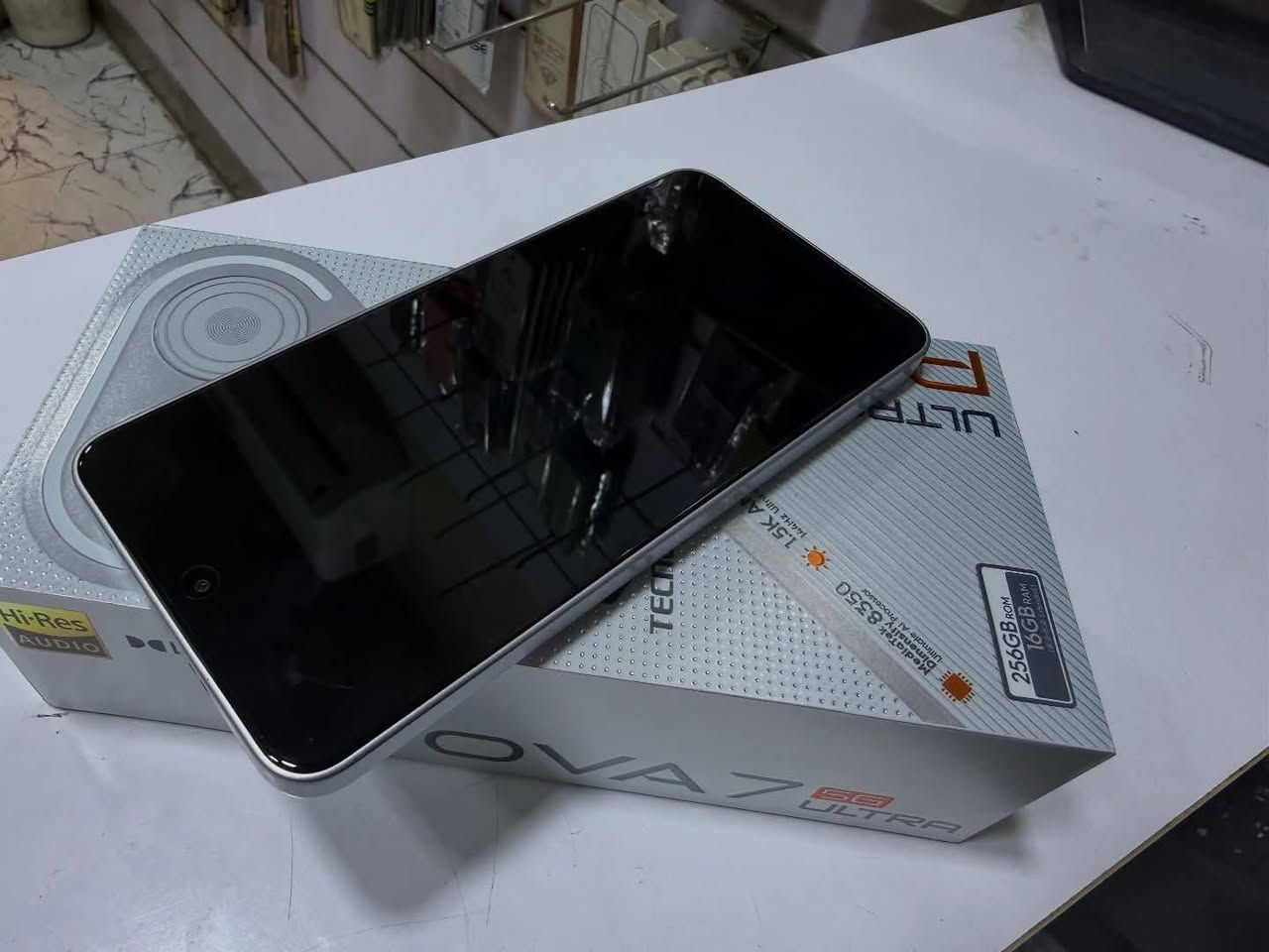 بوفا ٧ ألترا
الجهاز أخو الجديد 
نسخه رام ١٢
السعر ٣١٠
ويرهم مراوس 
للاستفسار خاص


**إذا كنت صاحب هذا الإعلان وتريد حذفه لأي سبب، رجاءا أرسل رسالة إلى الدعم الفني**