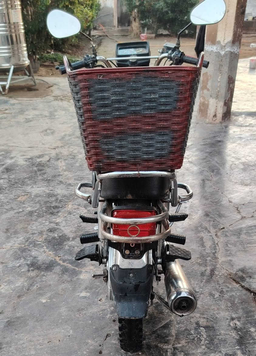 دراجه للبيع ومراوس بسلفيز
دراجه موديل 20كير محرك فول سلف هورن لايت عالي ناصي زوج تاير كله شغال نضيف لوك محرك ناعم وفول السعر 360وبي مجال للطيبين اتصل وبيك خير ودلل ***********مكاني صلاح الدين الضلوعيه
