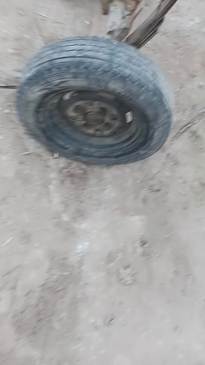 اكسل دراجه ستوته مع زوجين تواير نظيفات شرط العمل ملاحظه هذا مستخدم المكان الناصريه الشطره ويوجد توصيل فقط شطره
*********** رقم التواصل
