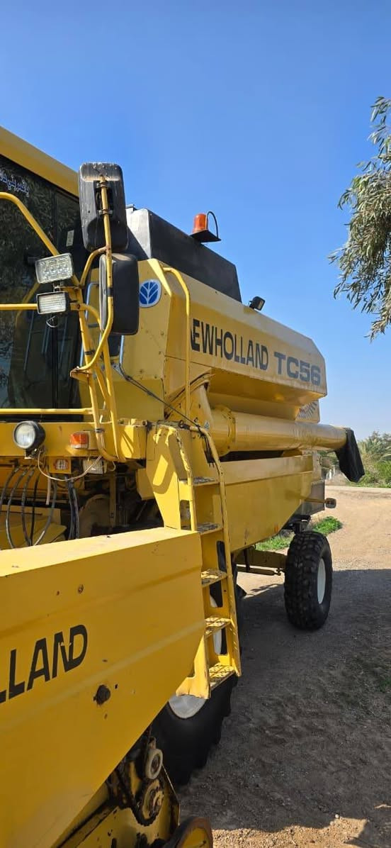 سلام عليكم حاصده للبيع مديل 2001. مكفوله. رقم واسط.  قايش (5)بلم. تك درام. طبله 15  سعر 45وبيه مجال بصيط.  مكان واسط الكوت. ستفسار. ***********
