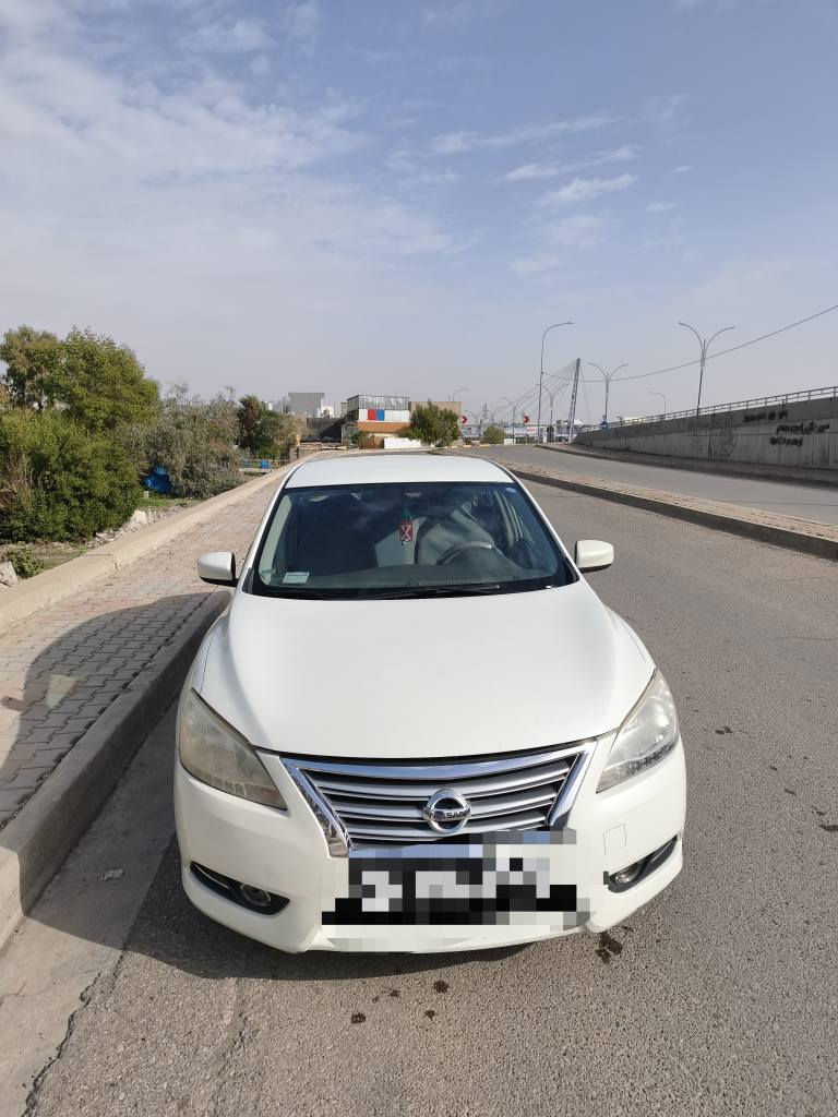 سلام عليكم 
سياره سنترا خليجي موديل 2014 
ابيض رقم سليمانيه سنويه و رقم جديد بسمي 
بيه كوبون بانزين 
بيه نص قطعة صبغ فقط ماشر بصوره 
سياره مال بيت كلشي بشرط 
سعر 108 بيه مجال قليل 
***********
مكان كركوك كركوك, العراق
