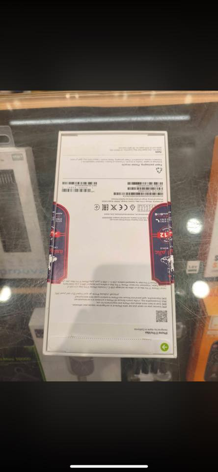 السلام عليكم 17 متوازي كلش ع بيعته عندي ظرف مكفول من كلشي بطاريه 99 المكان بغداد. سعر مليون350 متوازي كلش الي يريده يتصل ويجي هسه ياخذه ‭0771 852 8752‬ تصال او واتساب
