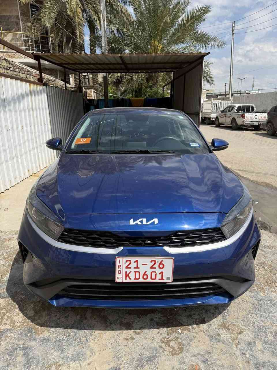 السلام عليكم
كيا فورتي 
موديل 2024
لون ازرق 
ماشيه 21 الف ميل 
حادثها باب سايق مبدل اصلي وجاملغ امامي جهة سايق مبدل اصلي أمريكي 
وبيها طخه ب جاملغ الخلفي واضحه بعدها ما مصلحها 
مواصفاتها رادر امامي خلفي 
رادرات ب مري جانبية 
حساسات امامي خلفي وهم ب مري 
أشاير ب مري 
سيارة بعدها ما مرقمة دخول جديد 
ملاحضة سيارة بدون ايرباك 

رقم الاستفسار ***********
