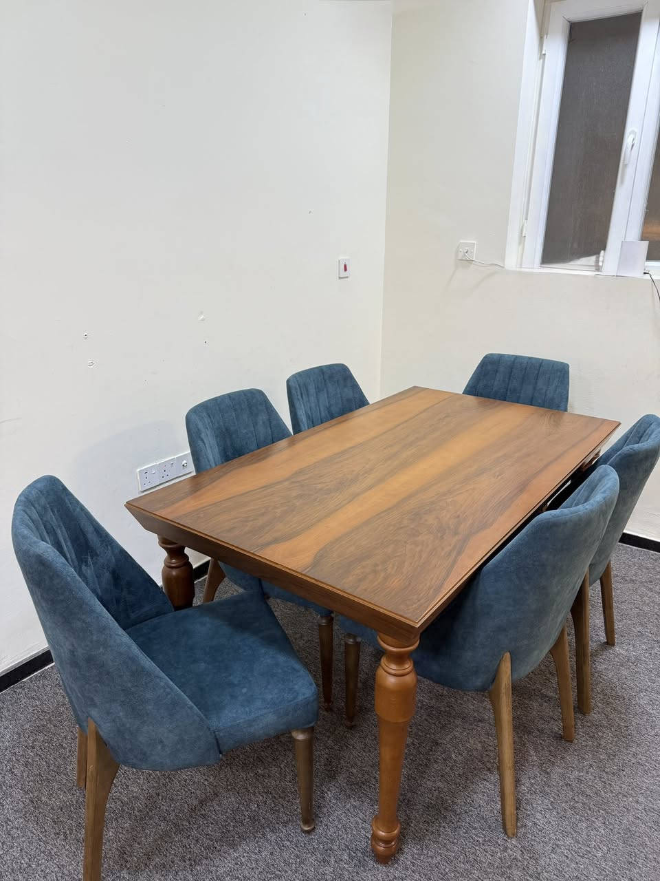 ميز طعام خشب تركي درجة اولى ثقيل تكمة مستعمل نضيف جدا 
اريده ب ٦٠٠  بي مجال بسيط 
اليشتري فقط يدخل خاص رجائا
التخم ٧٠٠ هم تركي درجه اولى ينقلب سرير من هوم سنتر


**إذا كنت صاحب هذا الإعلان وتريد حذفه لأي سبب، رجاءا أرسل رسالة إلى الدعم الفني**