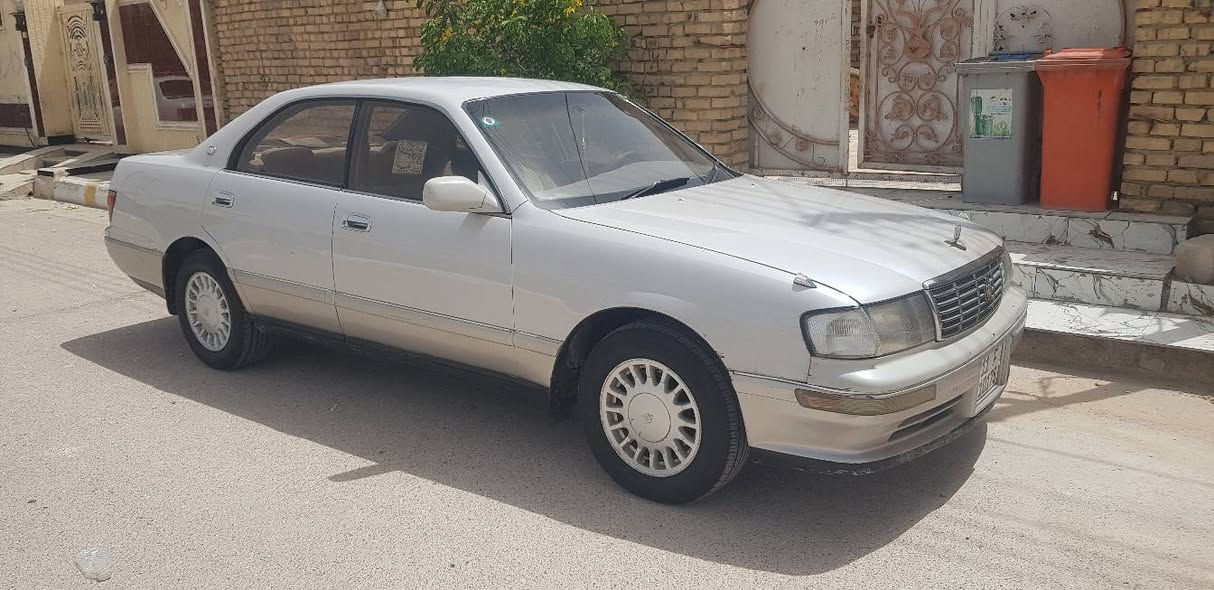 بطه فصل موديل 95 كفاله من كلشي ضربه وخياس وتعمير وصبغ كير محرك 2500 ديلكو
تايرات جدد حداديه كهربائيات كلها شغاله شاشه تاب نضام اندرويد مع كامره سياره ع وضع الشركه مابيها اي جطل ولا تلزيك  تبريد منضومه كامله بس كمبريسر وكف رقم بغداد جديد سنويه لل29 مداور ثاني يوم  مكان ناصريه مركز *********** 
السعر 69 بيها مجال حك الجيه
