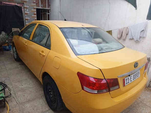 السلام عليكم للبيع بي واي دي جي 3 موديل 2013 فول مواصفات بصمة كير عادي مكينة وكير وتخم تاير مكفولات صابغها حزام للجمالية رقم بغداد دولي بيها حادث بل جاملغ الخلفي العكس السايق السعر 53 وبيها مجال مكان الشيارة بغداد البلديات للاتصال ***********
